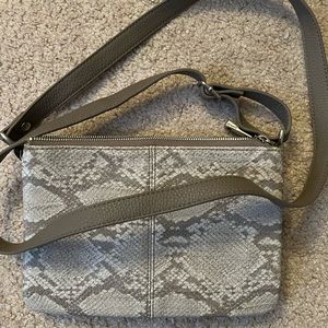 Jewell by Thirty One Cross Body bag